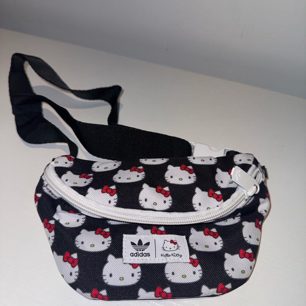 Adidas x Hello Kitty kids Fanny Pack - Black and White